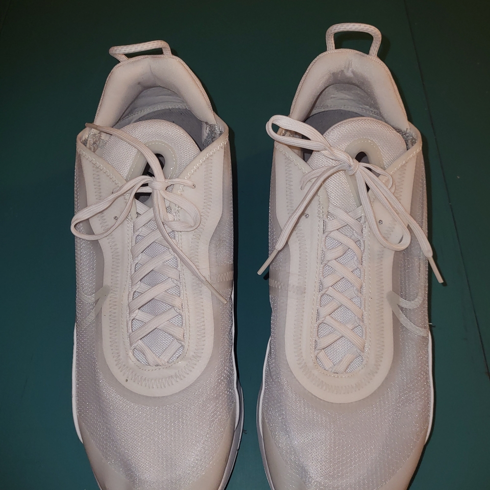 Nike Mens Air Max 2090 BV9977-100 White Running Sneakers Size 13